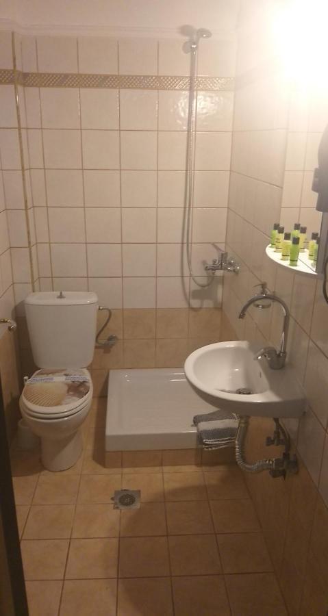 Studio Garden Lägenhet Nea Kallikrateia Exteriör bild